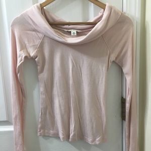 EUC Women’s XS Banana Republic cowl/turtle neck 🔥